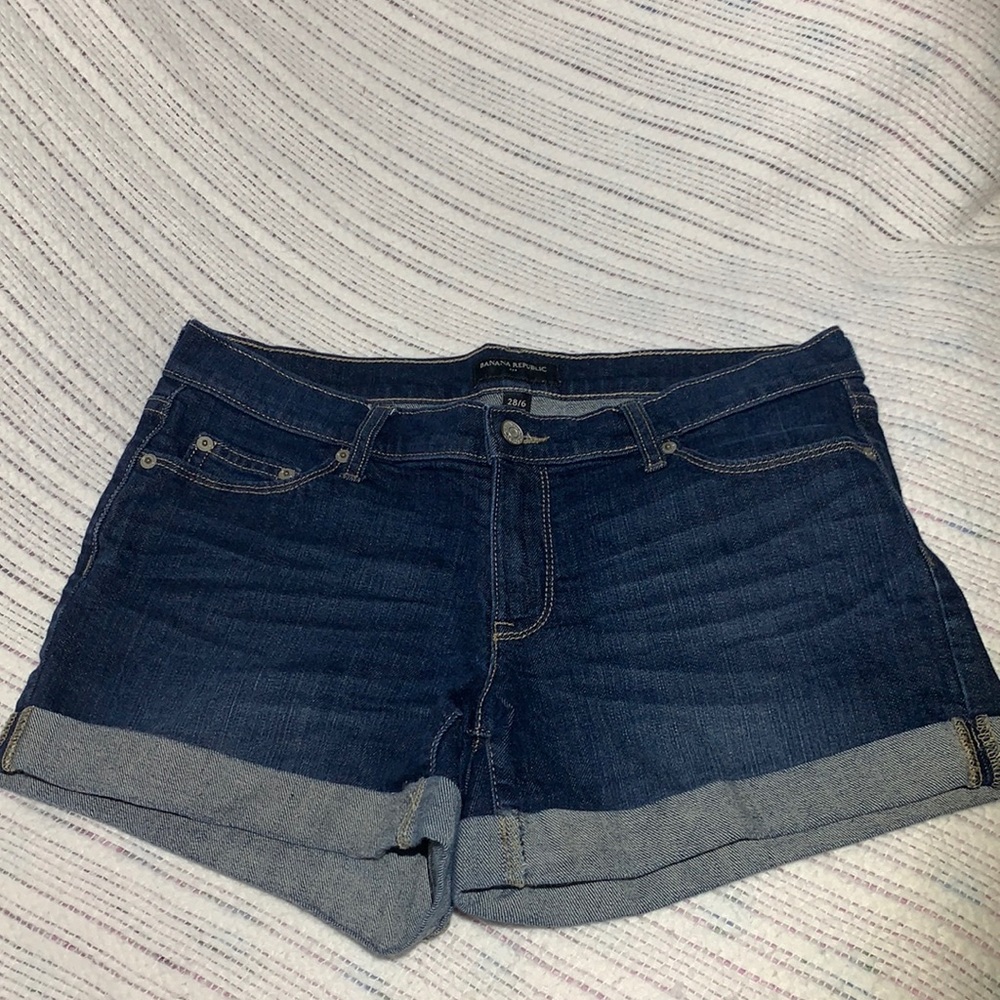 Banana Republic cuffed jeans shorts